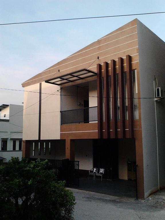 Comfort House Hotel Balikpapan  Kültér fotó
