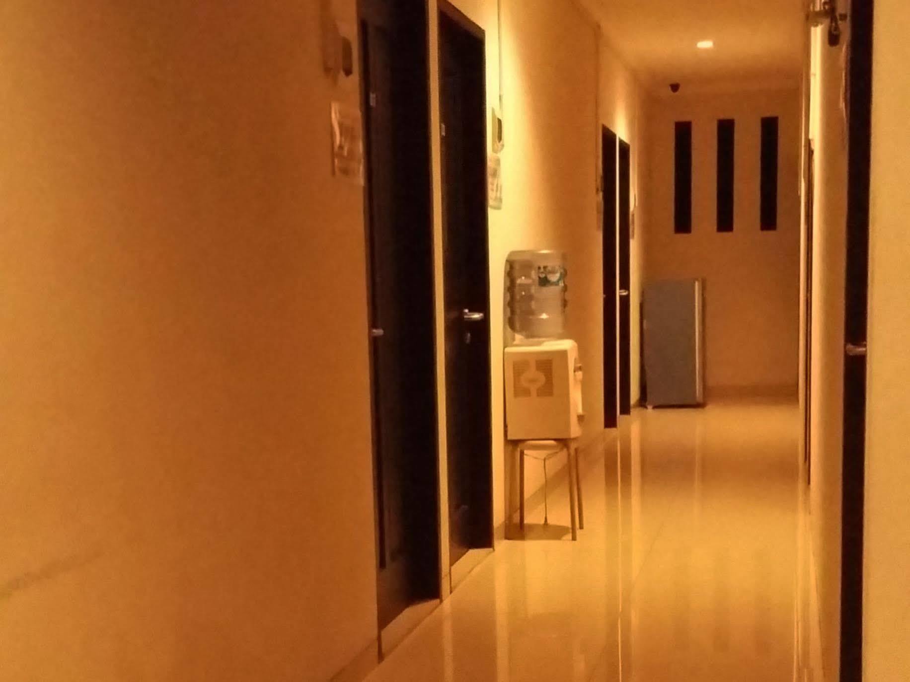 Comfort House Hotel Balikpapan  Kültér fotó